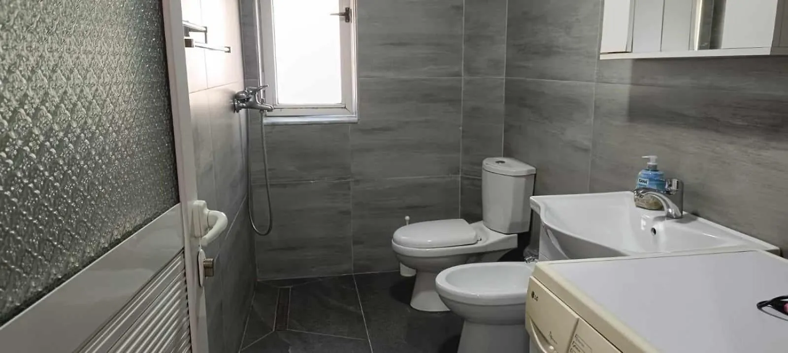 Robert Apartament Center Berat