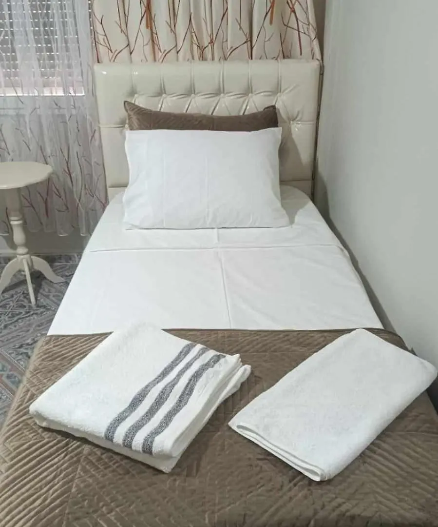 Apartment Robert Apartament Center Berat Albania
