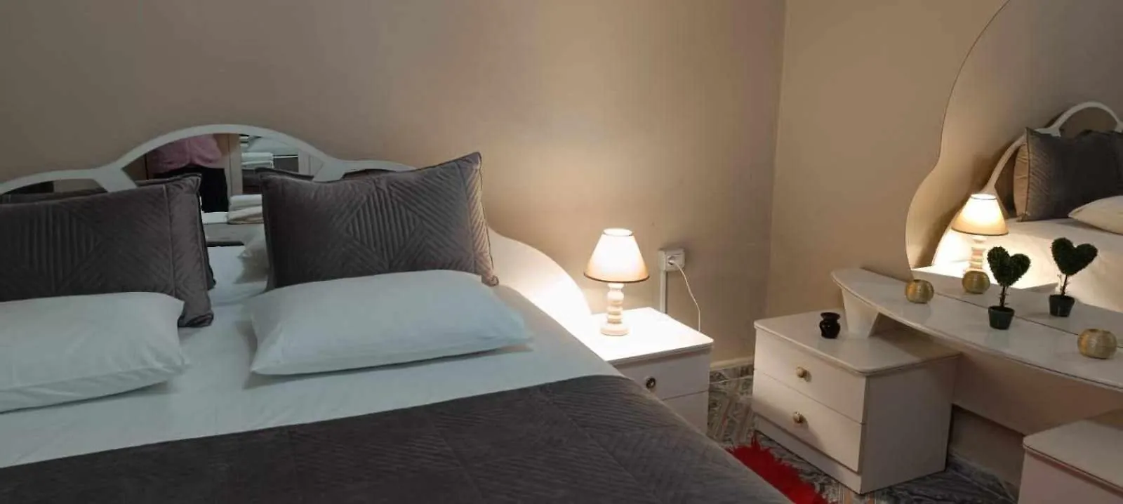 Robert Apartament Center Berat 0*,  Albania
