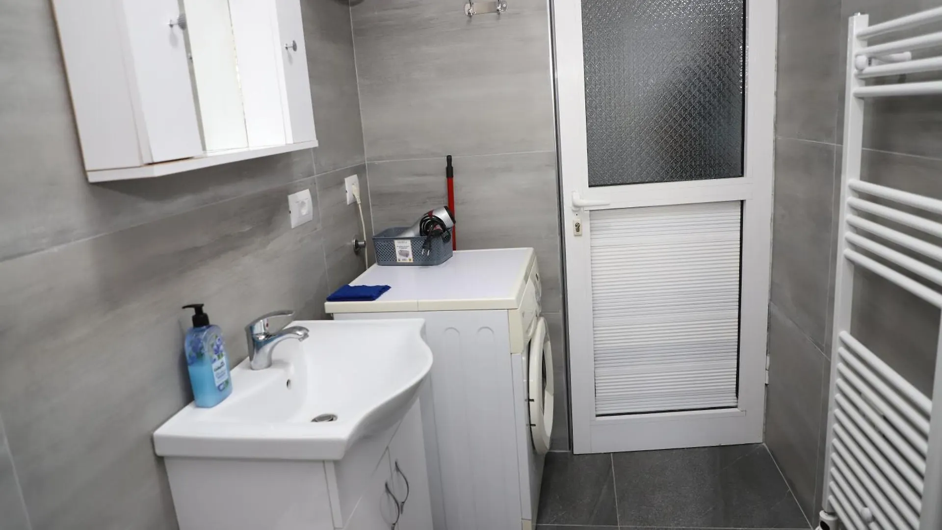 Robert Apartament Center Berat