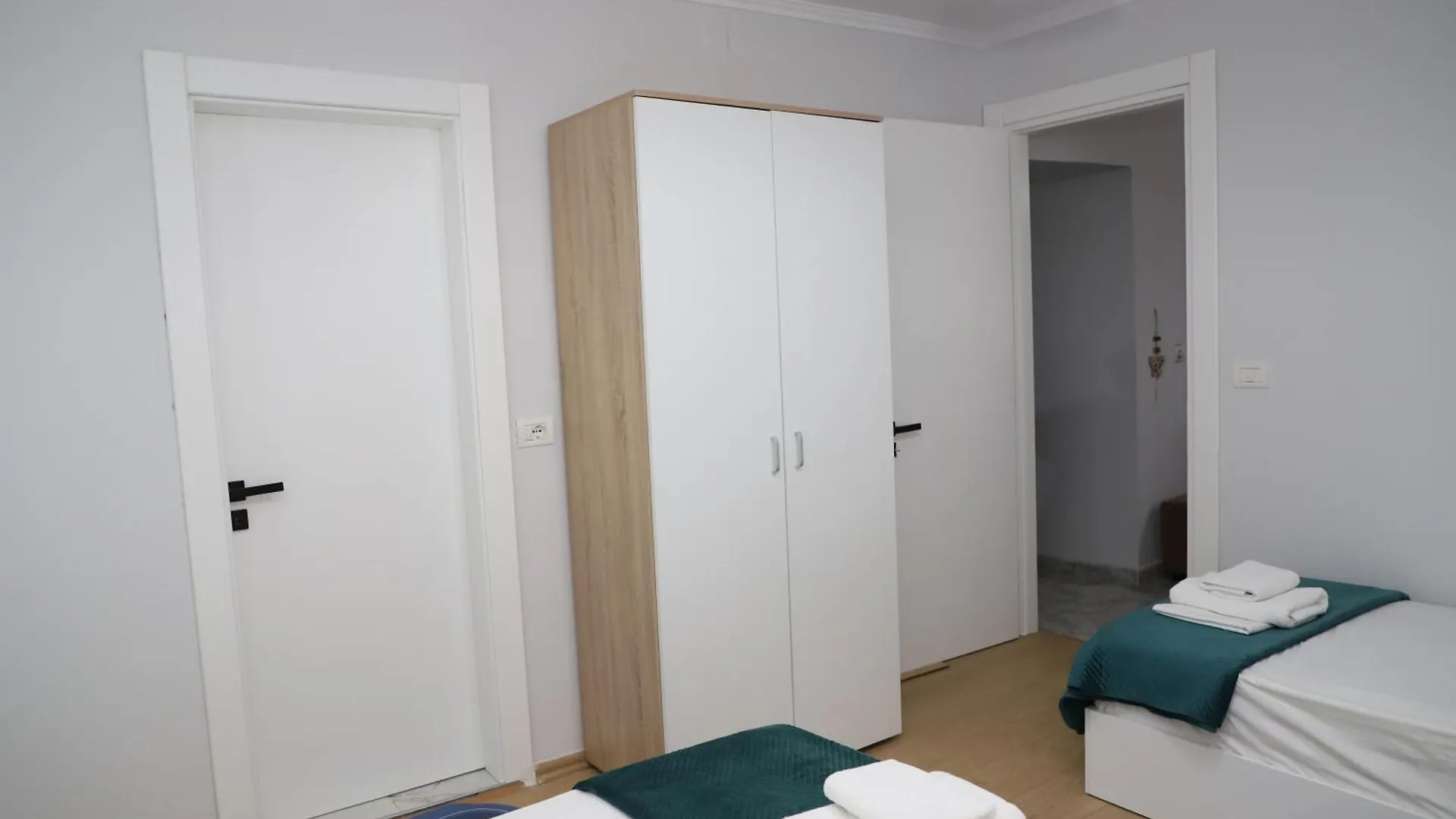 Robert Apartament Center Berat