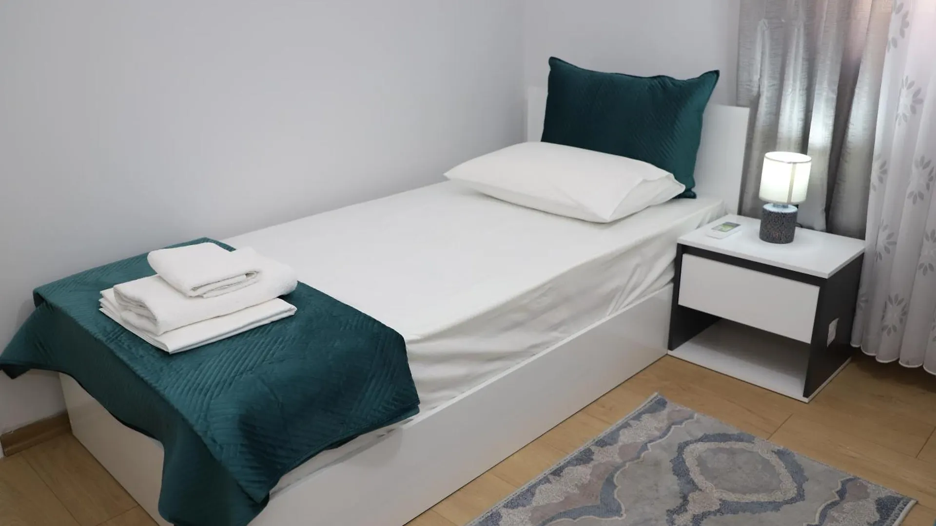 Robert Apartament Center Berat